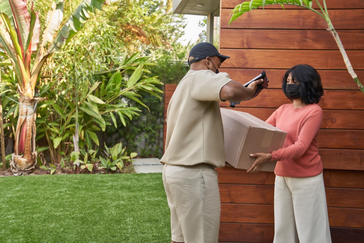 Reduce the Load on Frontline Workers with the Right Management Technology